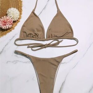 RIB KNIT HALTER BIKINI  HIGH CUT 

Brown bikini set #beachyvibes